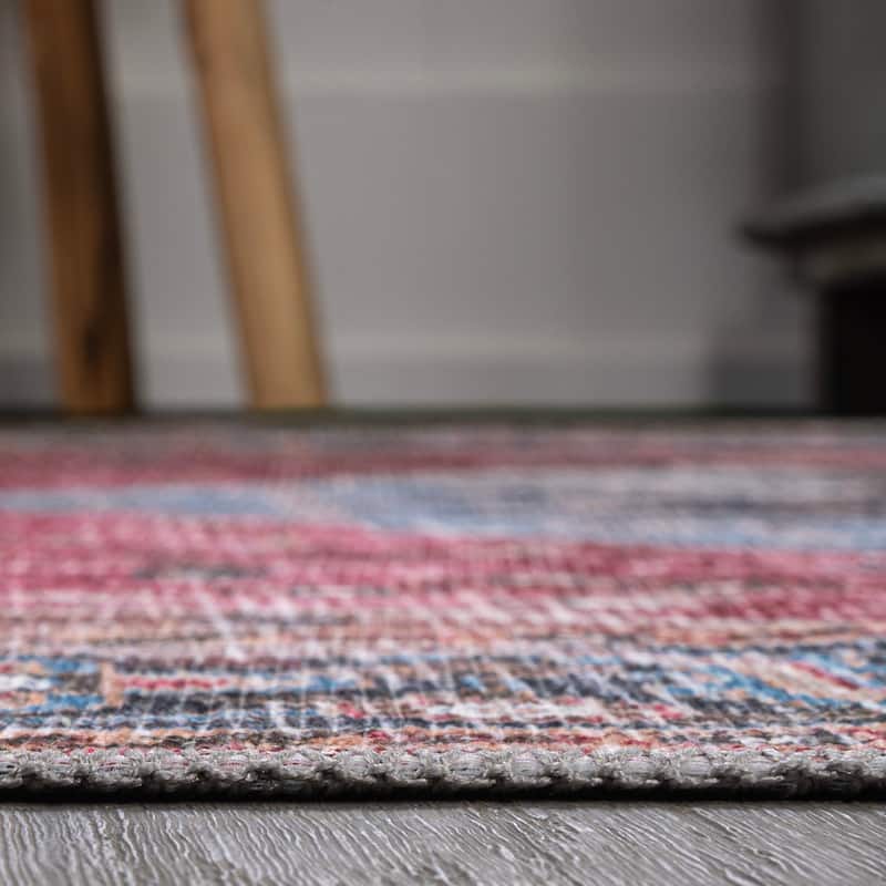 JONATHAN Y Kemer Ogee Medallion Machine Washable Area Rug