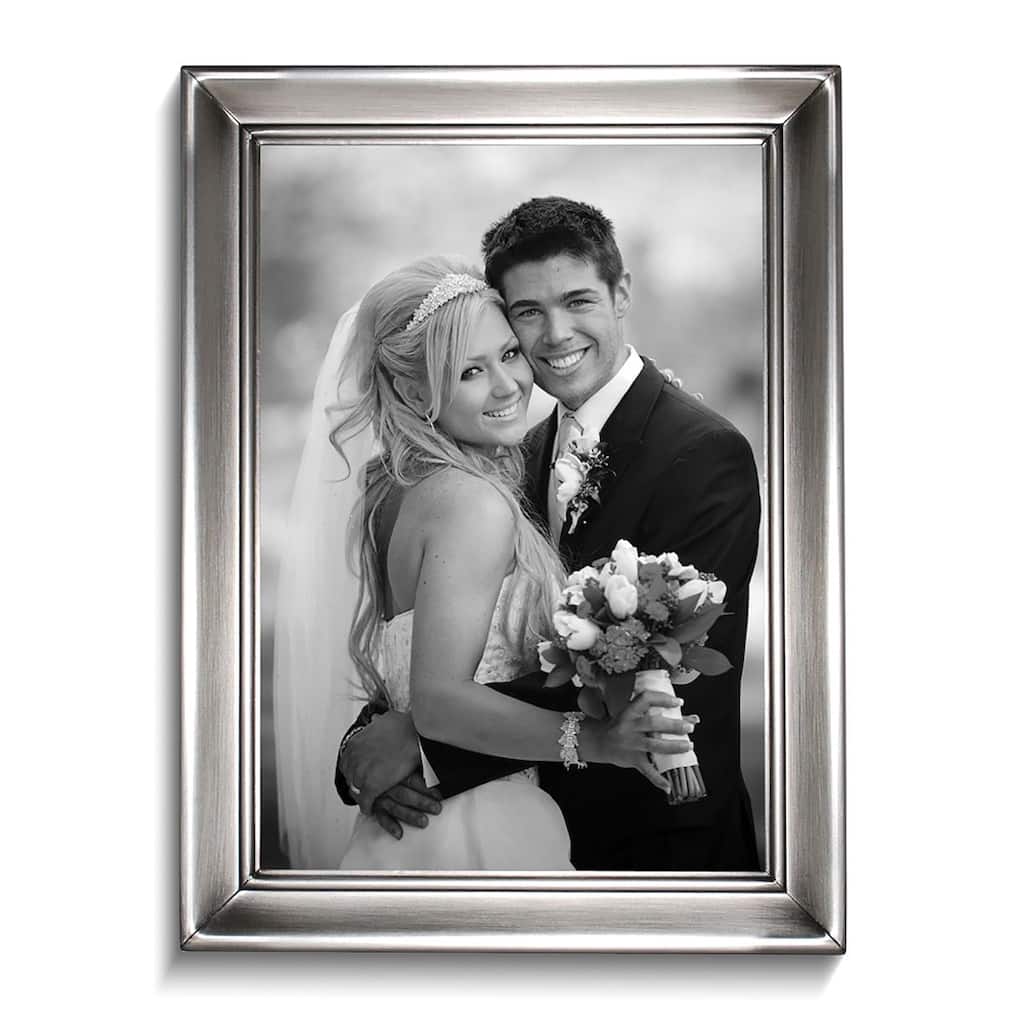 Curata Classic Brushed Pewter 5x7 Photo Frame