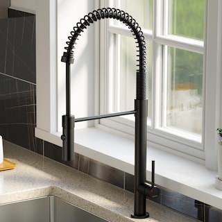 Karran Bluffton Single-Handle Pull-Down Sprayer Kitchen Faucet