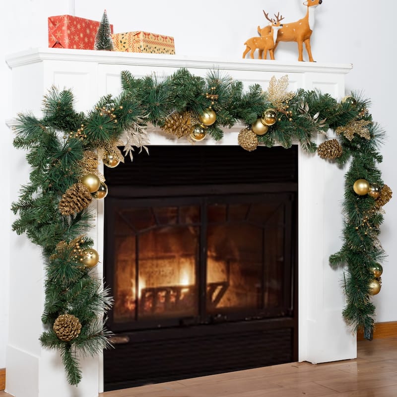 Artificial Versatile Green Christmas Garland with 30 Pine Needles - Green