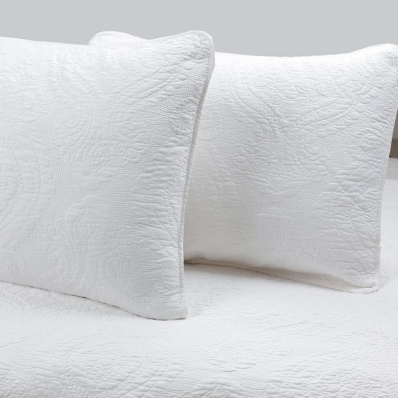 Cozy Line Solid White Chic Brocade Matelasse Medallion Floral 6 Piece Microfiber Daybed Quilt Bedding Set