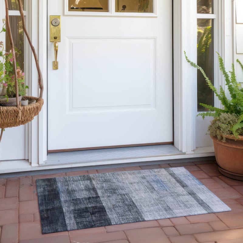 Machine Washable Indoor/ Outdoor Modern Abstract Chantille Rug - Navy - 1'8" x 2'6"