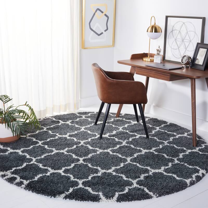 SAFAVIEH Hudson Shag Vitchka Glam Trellis 2-inch Area Rug - 7' x 7' Round - Dark Grey/Ivory