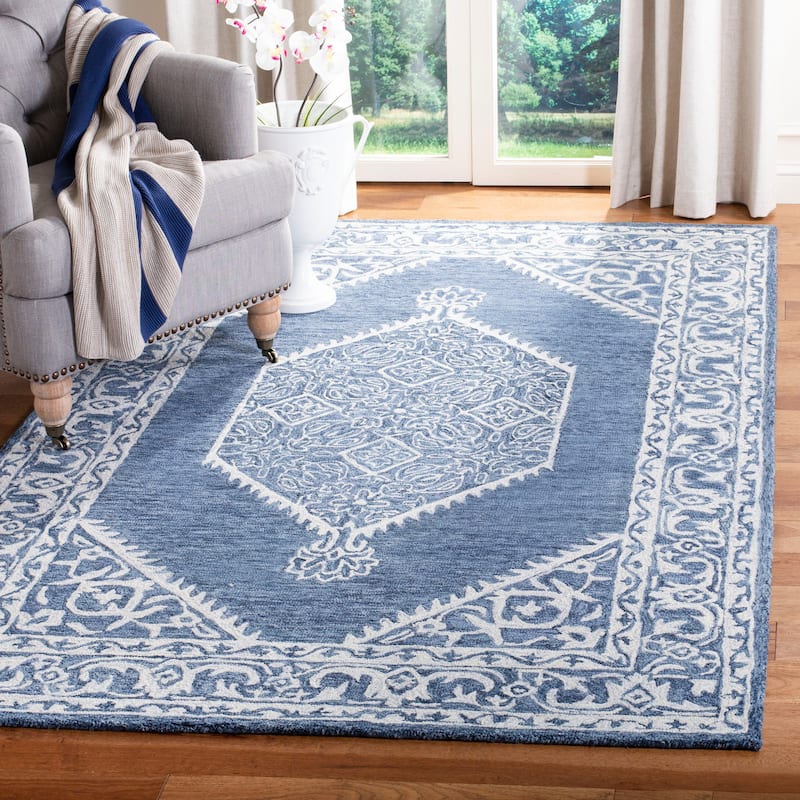 SAFAVIEH Handmade Micro-Loop Adje Wool Rug - 4' x 6' - Blue/Ivory