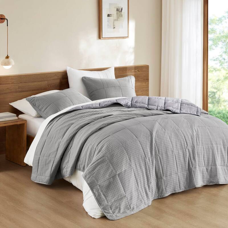 Chelsea Square Mina Waffle Weave Textured Quilt Set