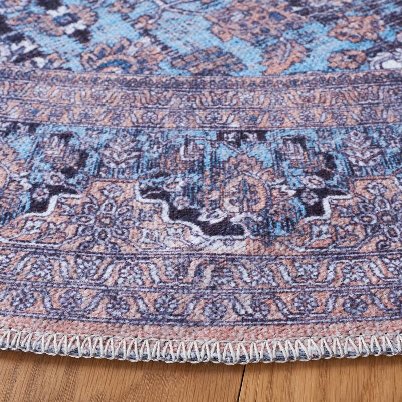 SAFAVIEH Serapi Machine Washable Ottilie Shabby Chic Distressed Rug