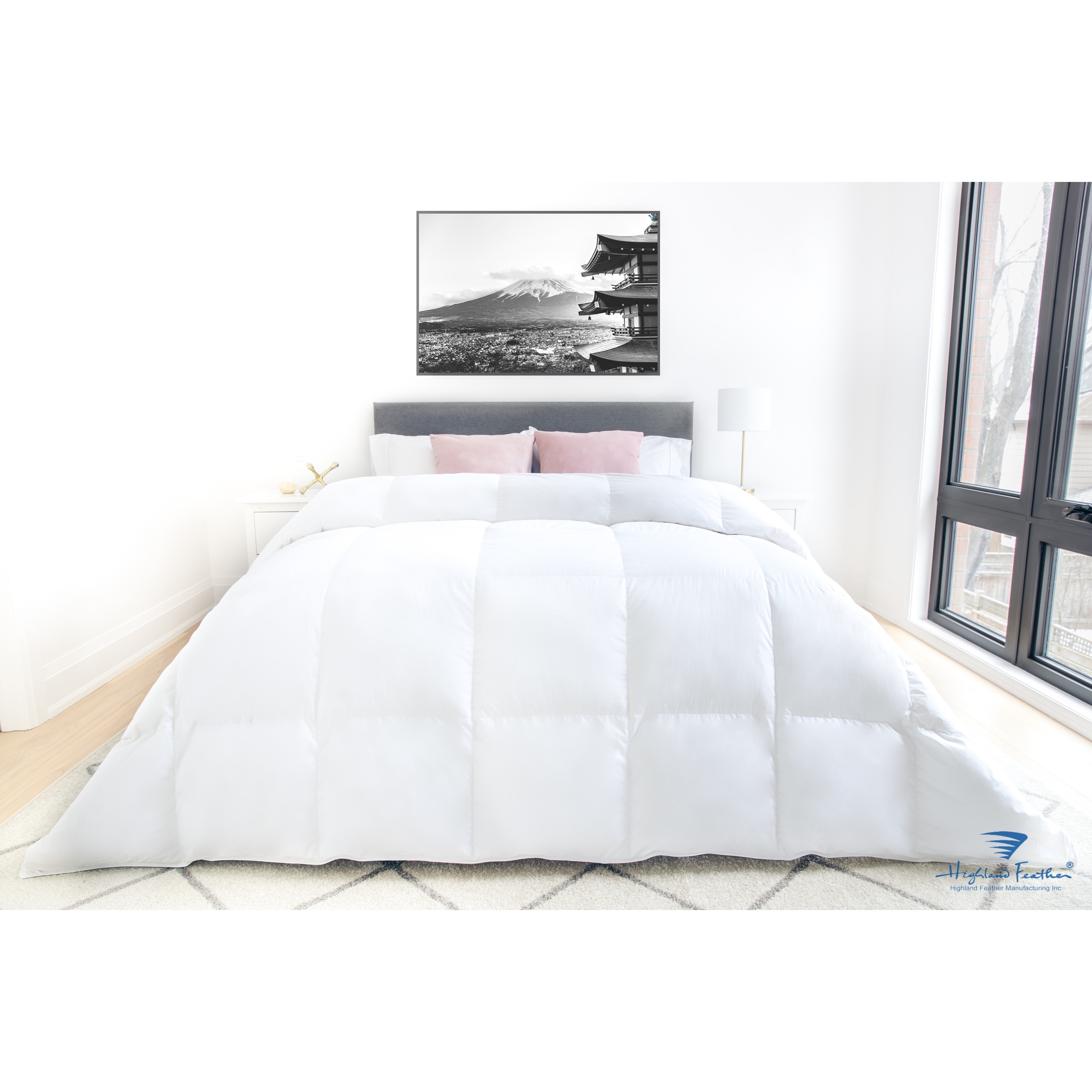 Highland Feather 800 Loft European White Down Granoble Duvet/Comforter 500TC Casing with Corner Ties