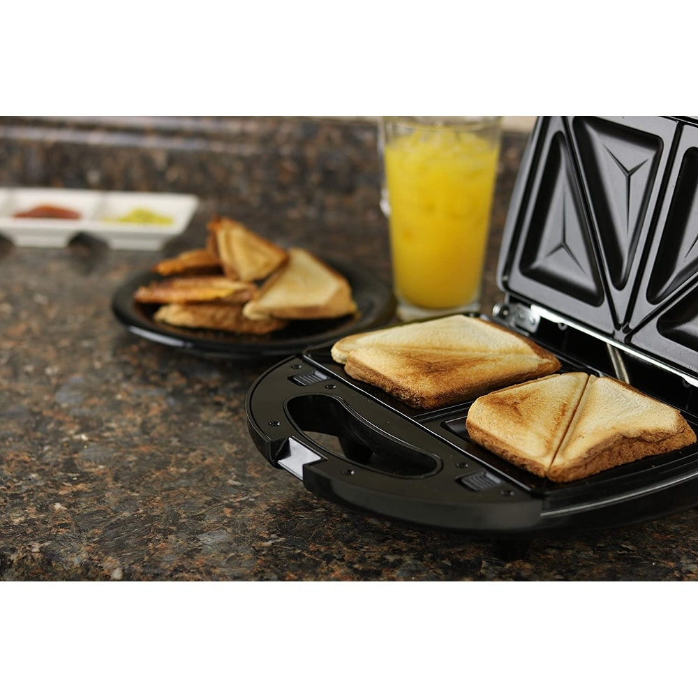 https://ak1.ostkcdn.com/images/products/is/images/direct/3020ce5ca87ce750dfcd670dac6f17219e32c94b/Ovente-Electric-Indoor-Sandwich-Grill-Waffle-Maker-Set-with-3-Removable-Non-Stick-Cast-Iron-Cooking-Plates%2C-Black-GPI302B.jpg