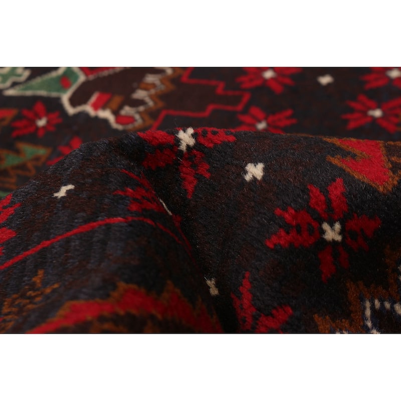Teimani Red Rug 3'9" x 6'8" - 3'9 x 6'8