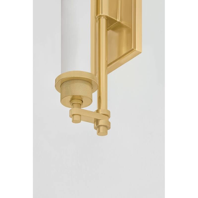 Hudson Valley Lighting 4718 Plandome 18" Tall LED Bath Bar with Opal