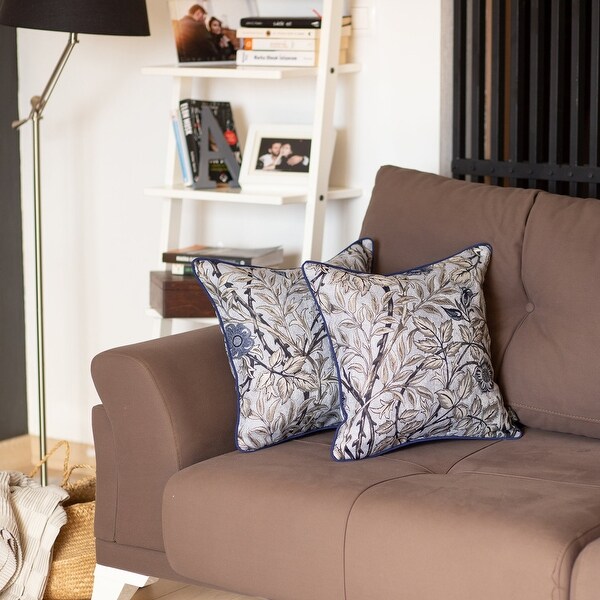 Bed bath best sale beyond throw pillows