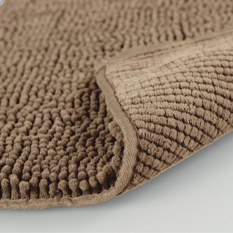 Resort Collection Plush Shag Chenille Bath Mat (17 inches x 24 inches)