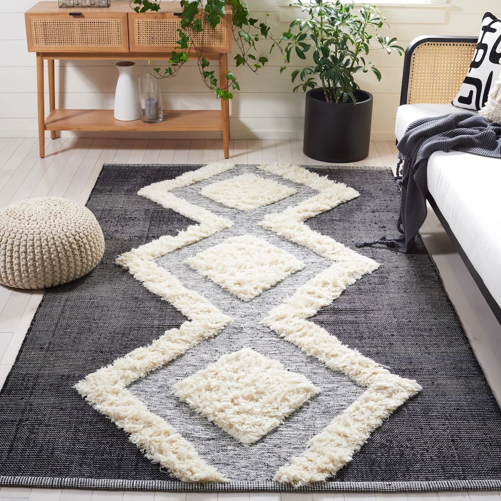 SAFAVIEH Handmade Kenya Nazira Southwestern Wool Rug