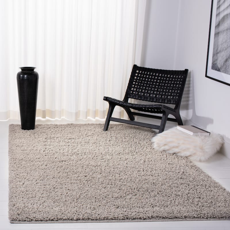 SAFAVIEH Venus Shag Durime 1.75-inch Thick Rug - 5'3" x 7'6" - Taupe