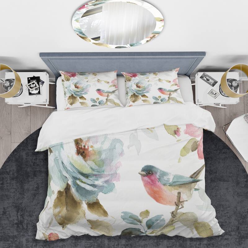Designart 'Beautiful Bird Romance I' Cottage Bedding Set - Duvet Cover & Shams