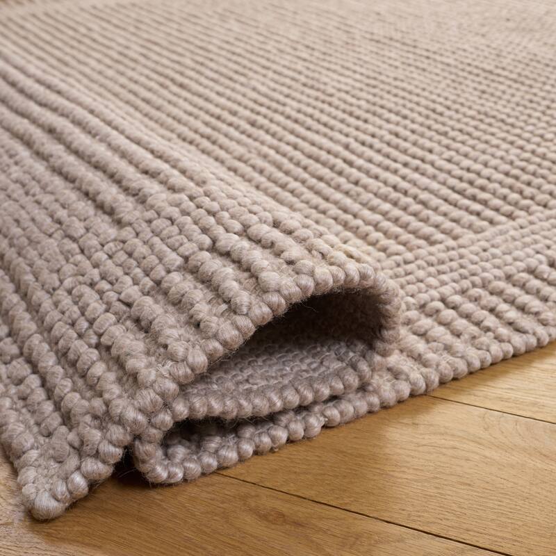 SAFAVIEH Handmade Natura Dalmira Raised Textured Wool Blend Rug