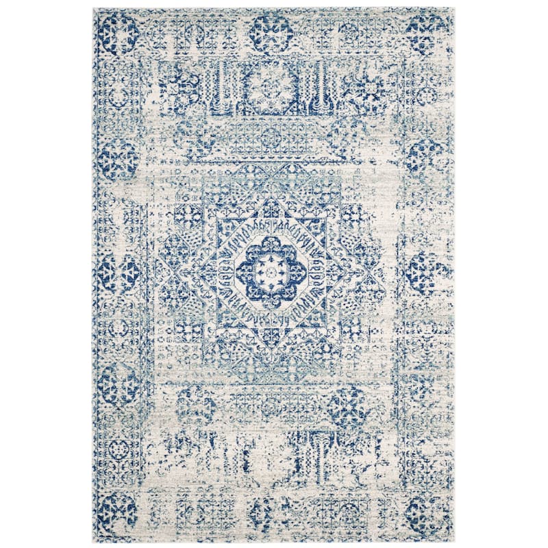 SAFAVIEH Evoke Gioia Vintage Boho Medallion Distressed Rug