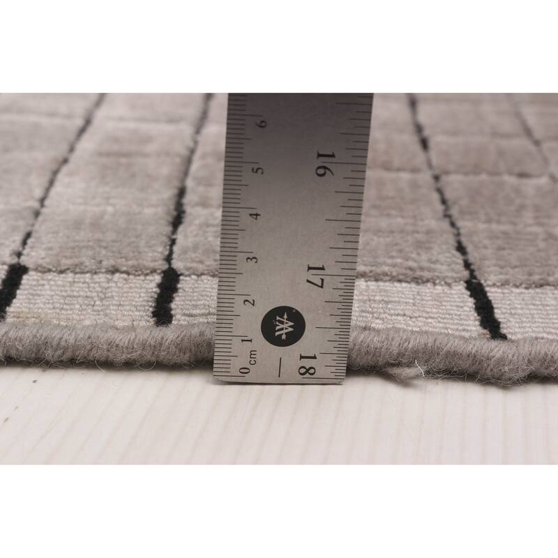 ECARPETGALLERY Hand Loomed Elysian Grey Viscose Rug - 6'8 x 9'5