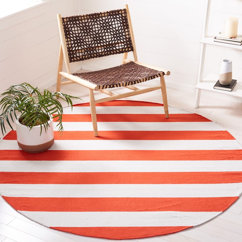 SAFAVIEH Handmade Montauk Geltrude Stripe Cotton Flatweave Rug - 6' Round - Rust/Ivory