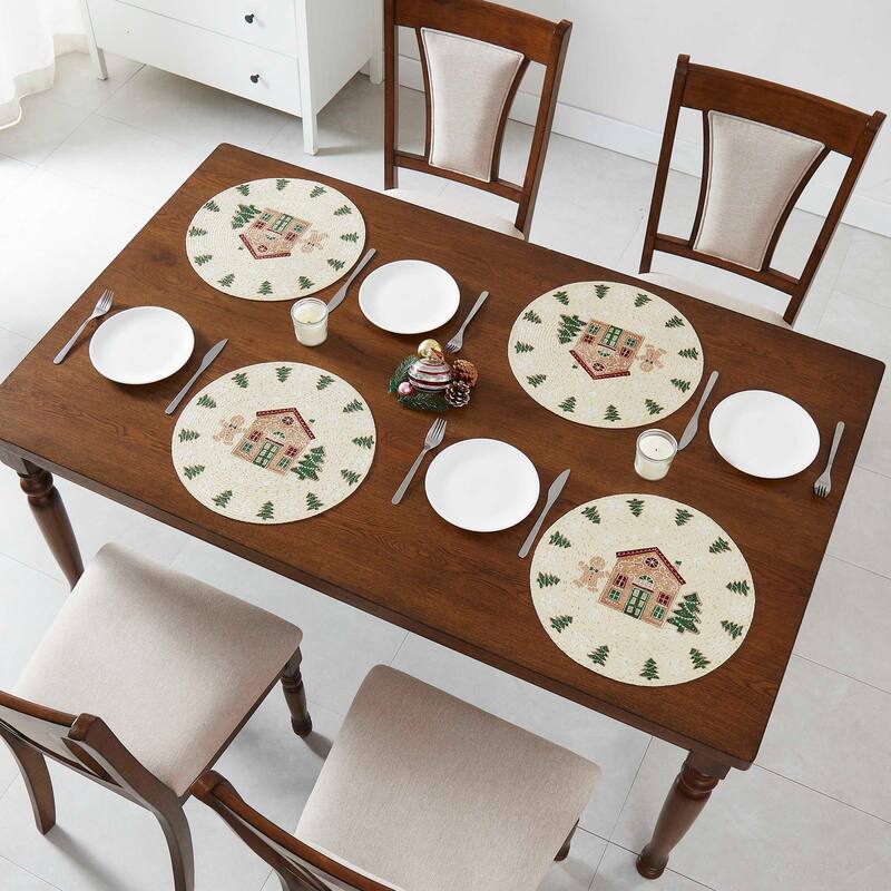 Avanti Gingerbread Village Set of 4 Round Placemats