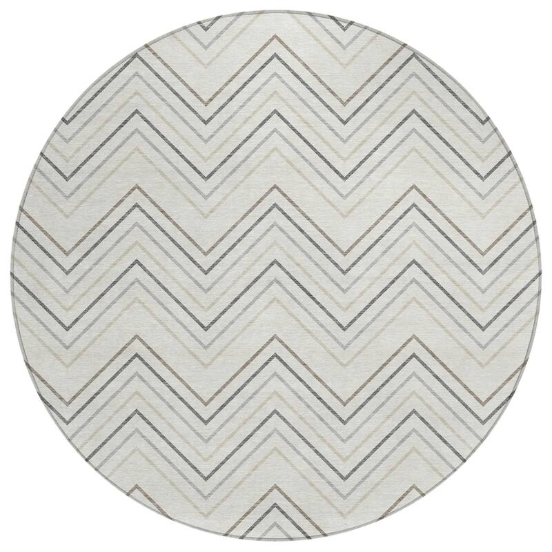 Machine Washable Indoor/ Outdoor Modern Chevron Chantille Rug