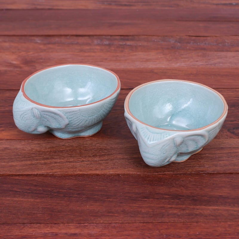 Novica Handmade Elephant Companion In Aqua Celadon Ceramic Bowls (Pair)
