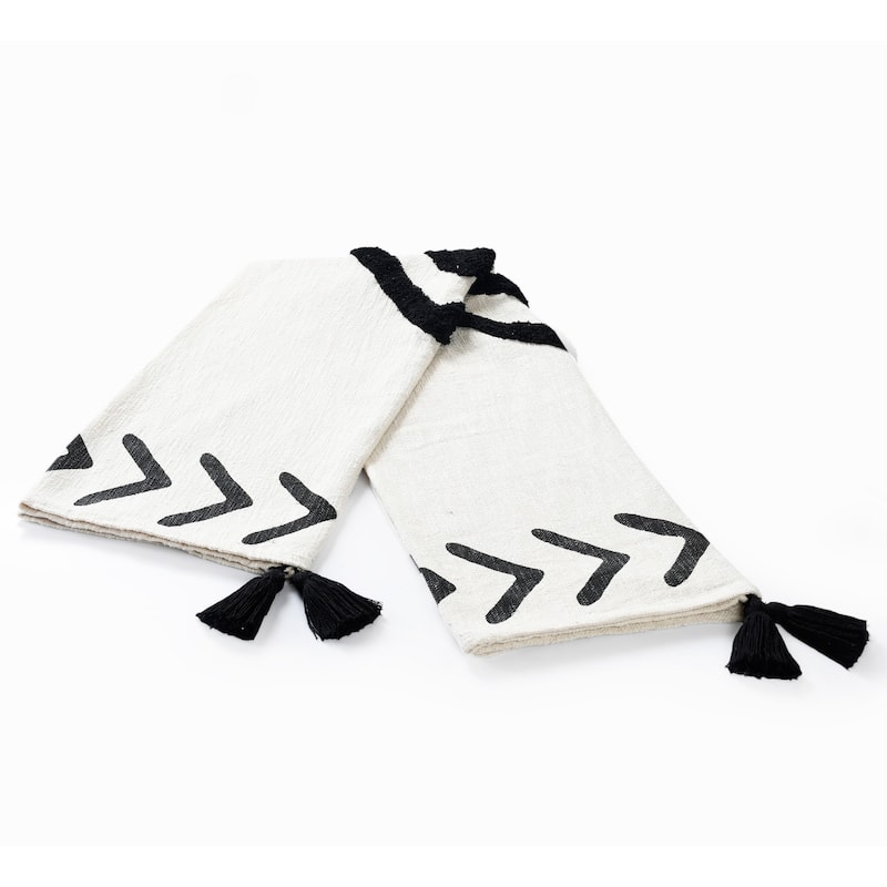 Sevita Modern Boho Tufted Diamond Medallion Cotton Standard Size Throw Blanket