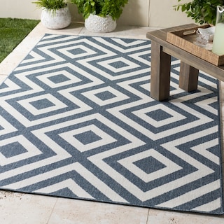 Livabliss Alvise Transitional Geometric Indoor/ Outdoor Area Rug