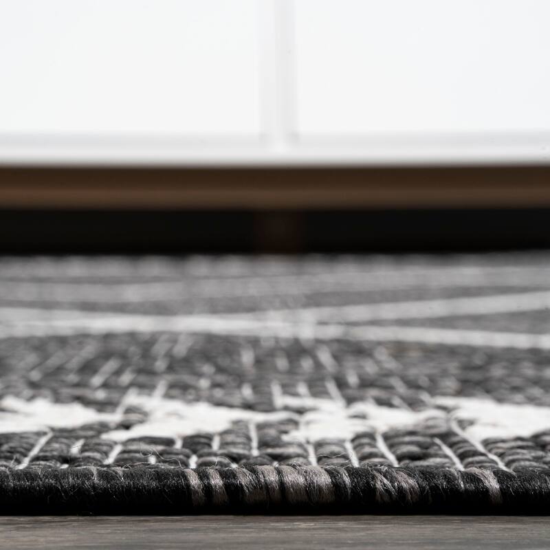 JONATHAN Y Kafel Tribal Diamond Trellis Indoor/Outdoor Area Rug