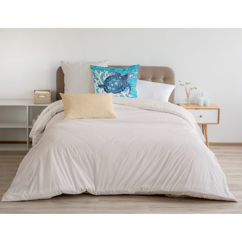 Turtle Friend Decorative Throw Pillow