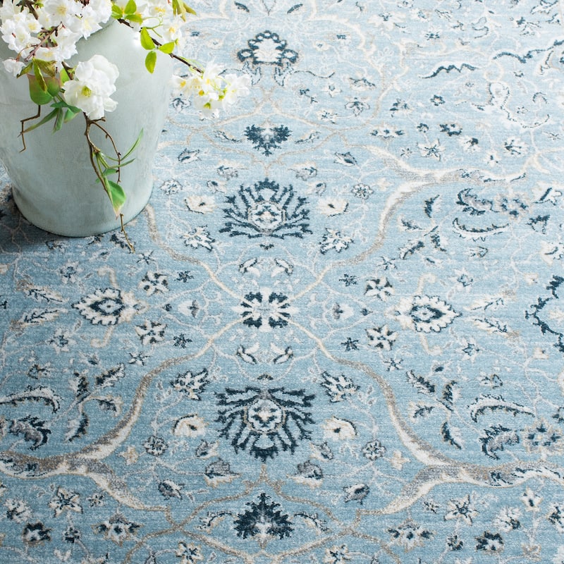 SAFAVIEH Isabella Pietra Traditional Oriental Rug