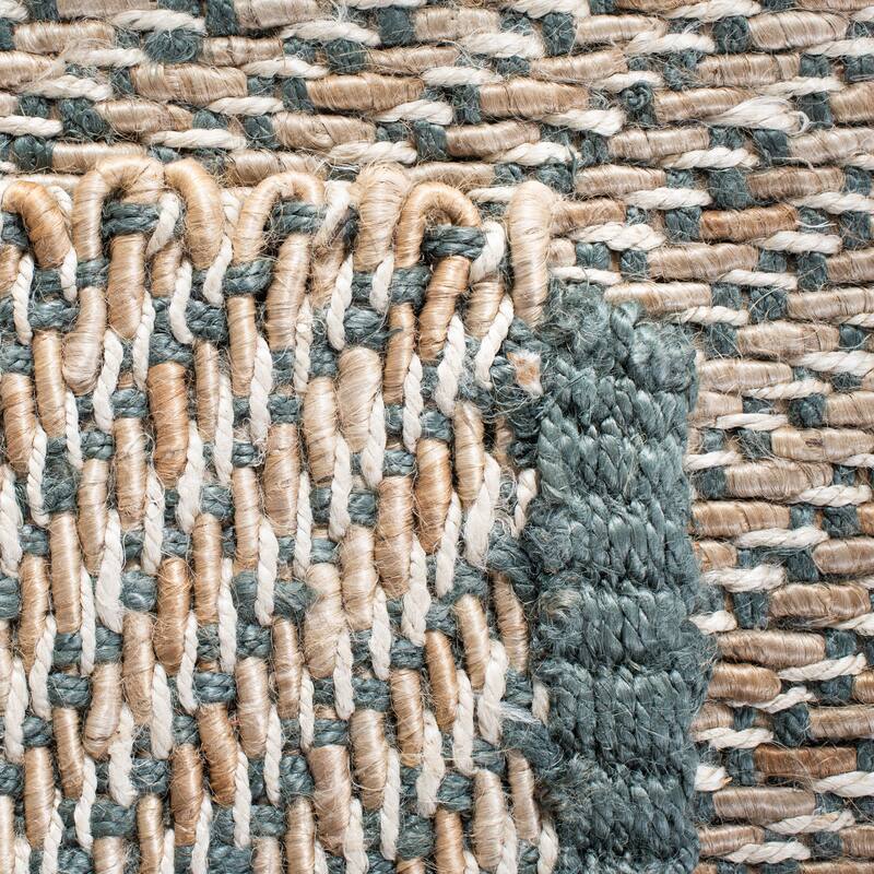 SAFAVIEH Handmade Natural Fiber Sanai Jute Rug