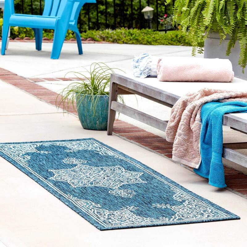 Outdoor Nirie Collection Area Rug