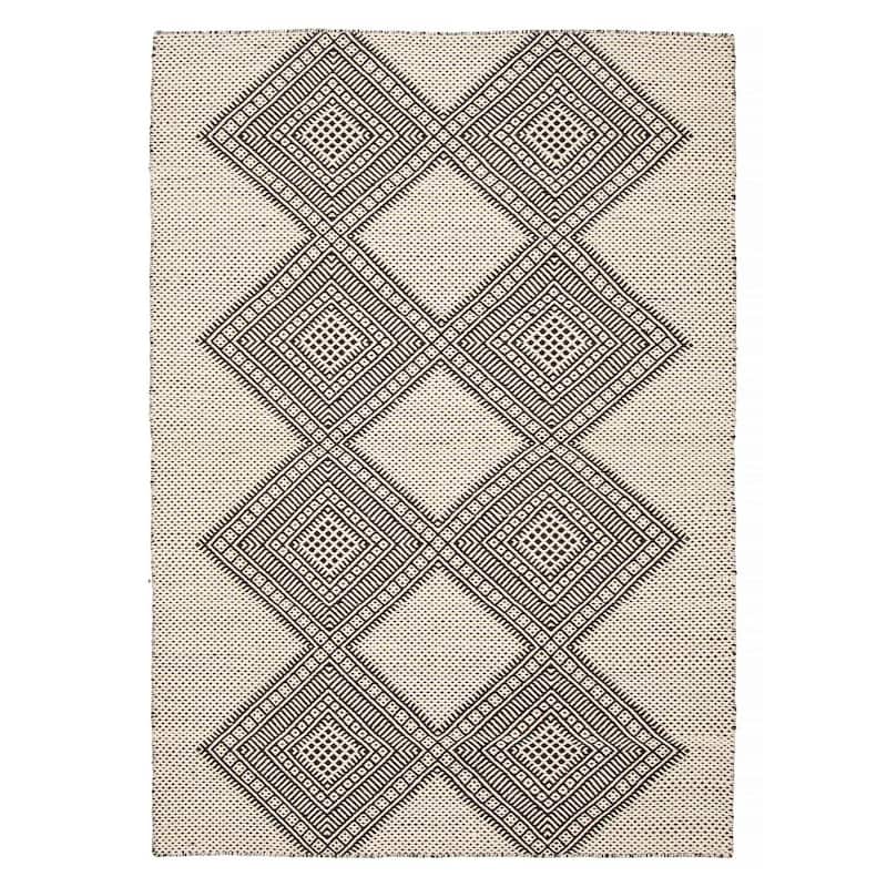 Sienna Black Rug 4'11" x 7'1" - 4'11 x 7'1 - Black - 4'11 x 7'1