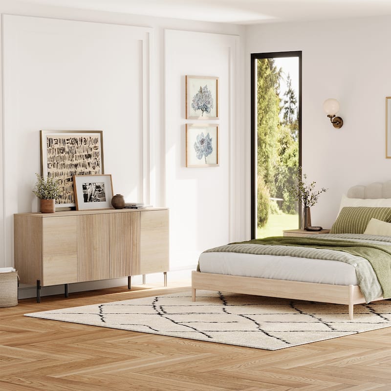 WAMPAT Modern Minimalist Nightstand And Bedside Cabinet Set, Reeded Bedroom Set, Oak Wooden Chest With Hidden Handles - Beige