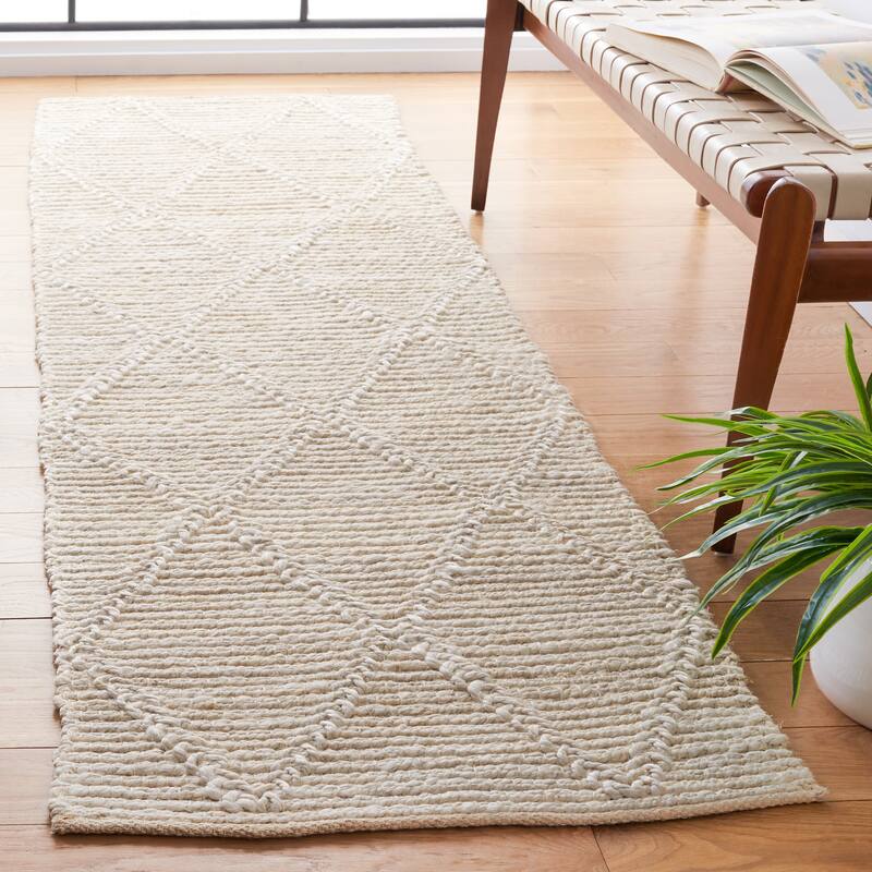 SAFAVIEH Handmade Natural Fiber Adalyn Jute Rug - 2'3" x 8' Runner - Natural