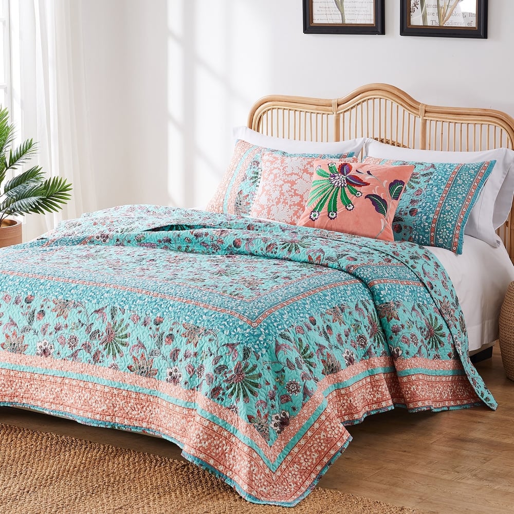 Barefoot Bungalow Audrey Cotton-Rich Reversible Quilted Bedding Set