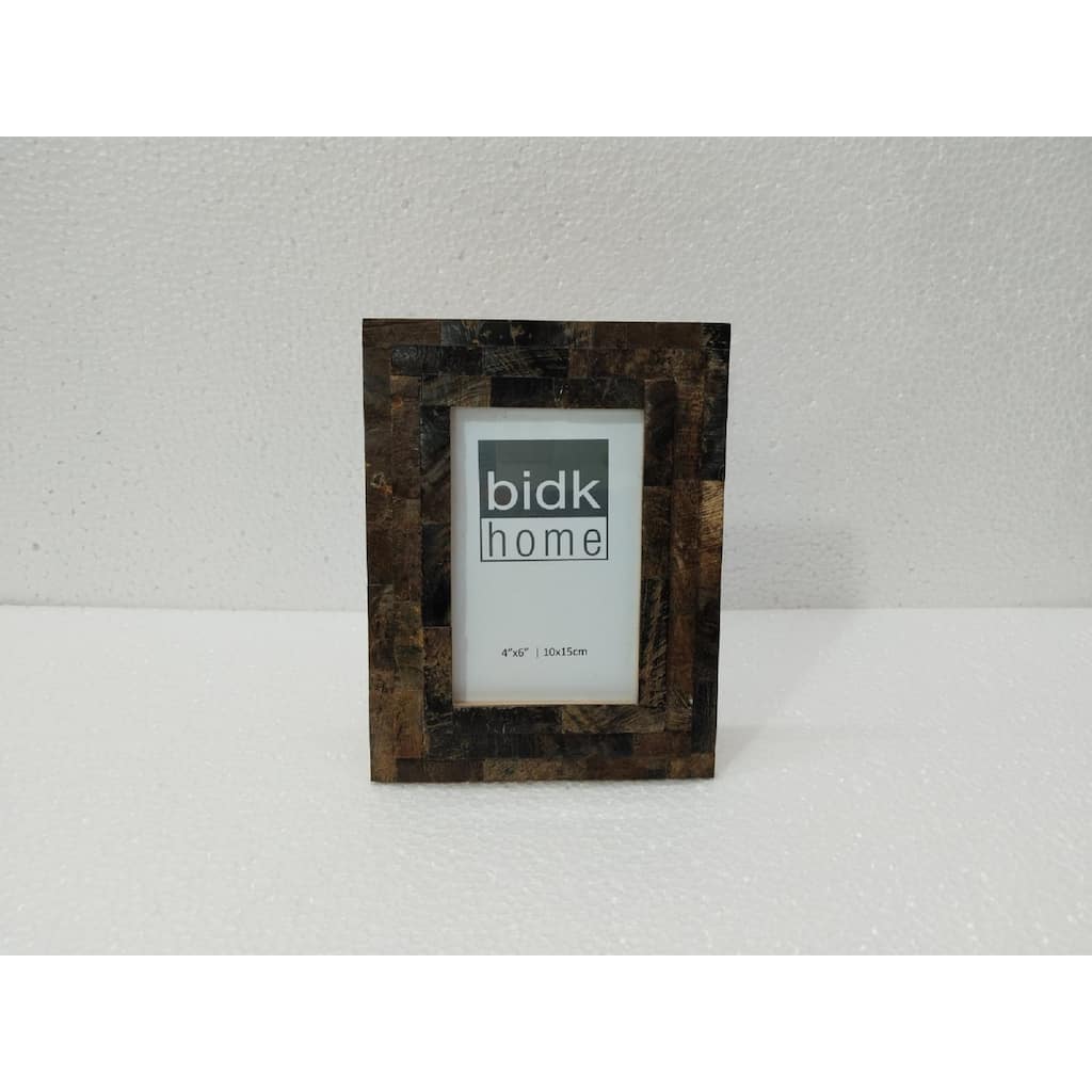 Step Horn Rectangular Picture Frame - for 4" x 6" Photo - Black