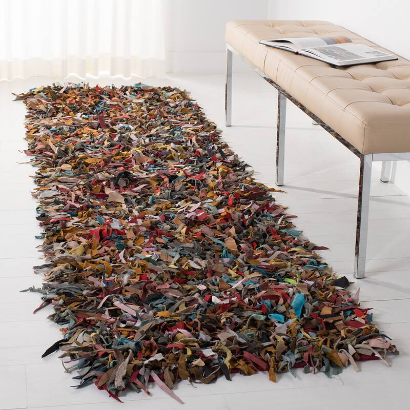 SAFAVIEH Handmade Leather Shag Carlijn Modern Decorative Rug