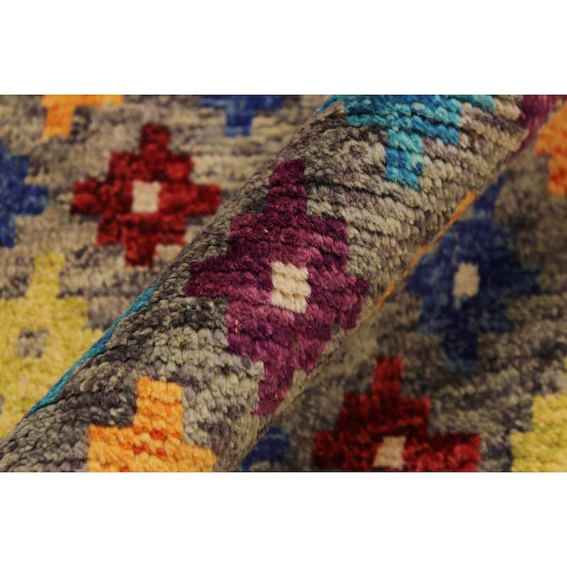 Shabby Chic Balochi Walls Gray/Blue Hand Knotted Wool Rug - 4'10'' x 6'6''