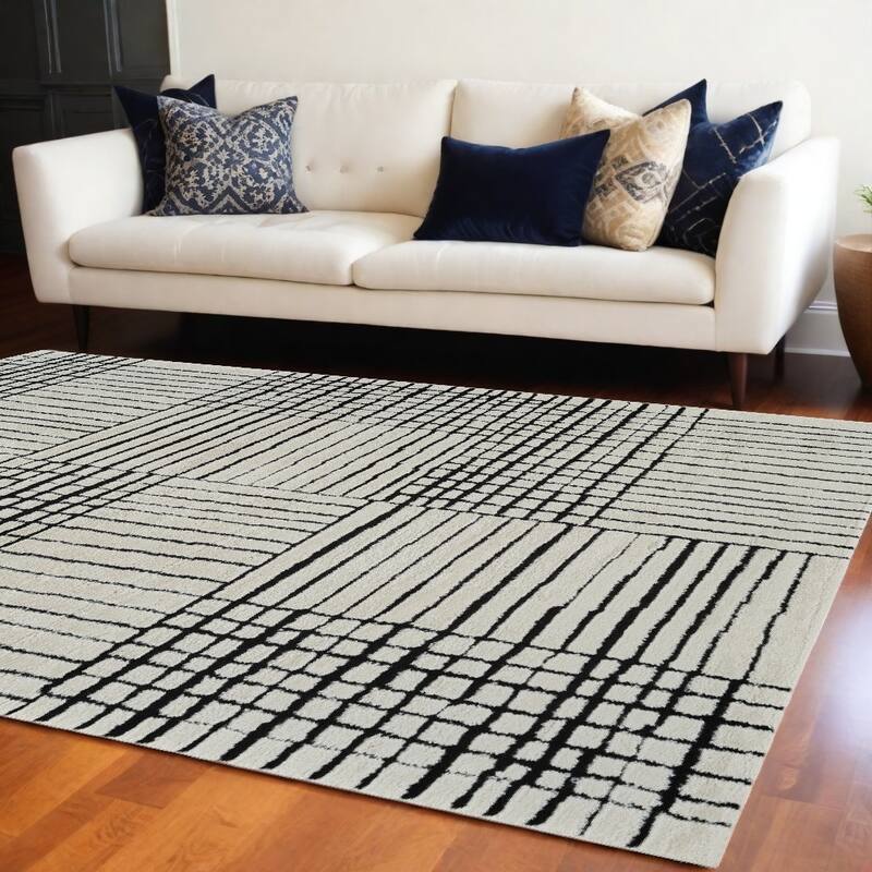 Distressed Abstract Modern Stain Resistant Woven Area Rug - 7' X 10' - Cream and Black - Rectangle