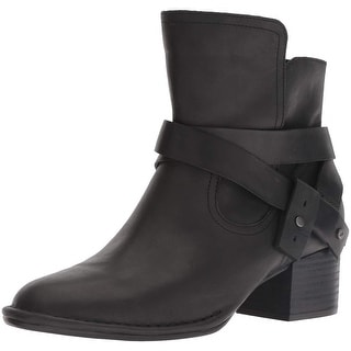 ugg elysian tie ankle boot