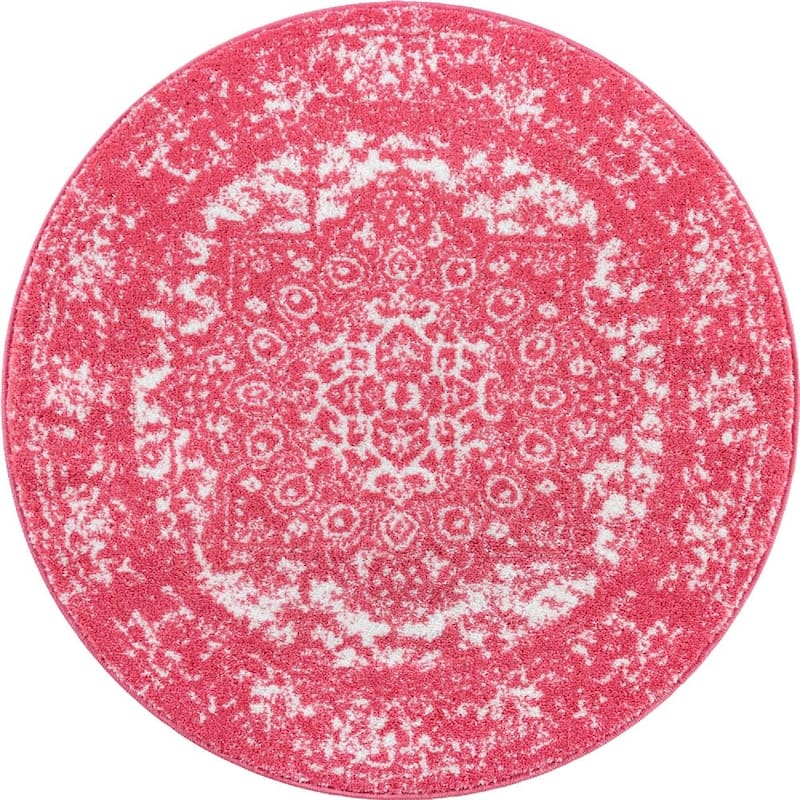Traditional Brenda Collection Area Rug