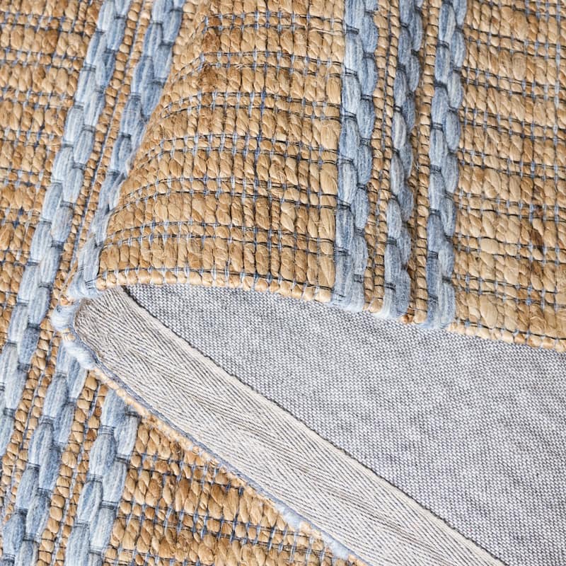 Martha Stewart by SAFAVIEH Handmade Friedhilde Jute Rug