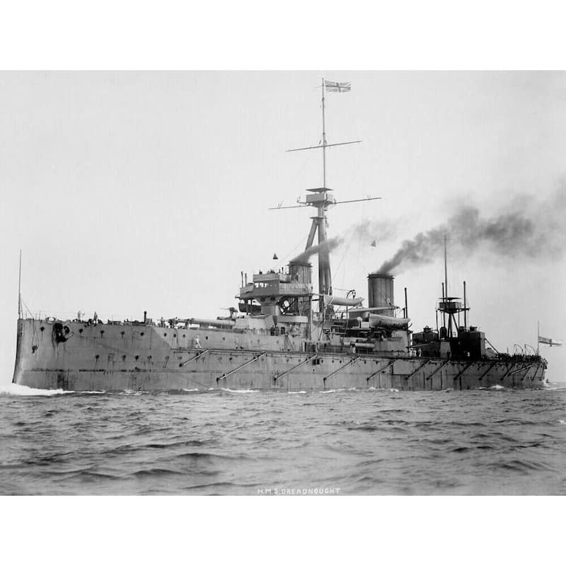 HMS Dreadnought Medium