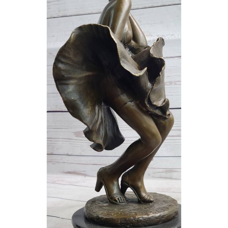 Marilyn Monroe Skirt Blowing Bronze Sculpture Statue Figurine Seven Year Itch