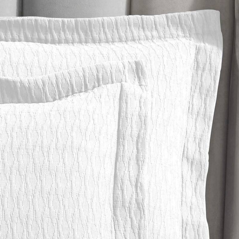 Blue Nile Mills Diamond Lattice Matelasse Cotton Medium Weight 3 Piece Bedspread Set