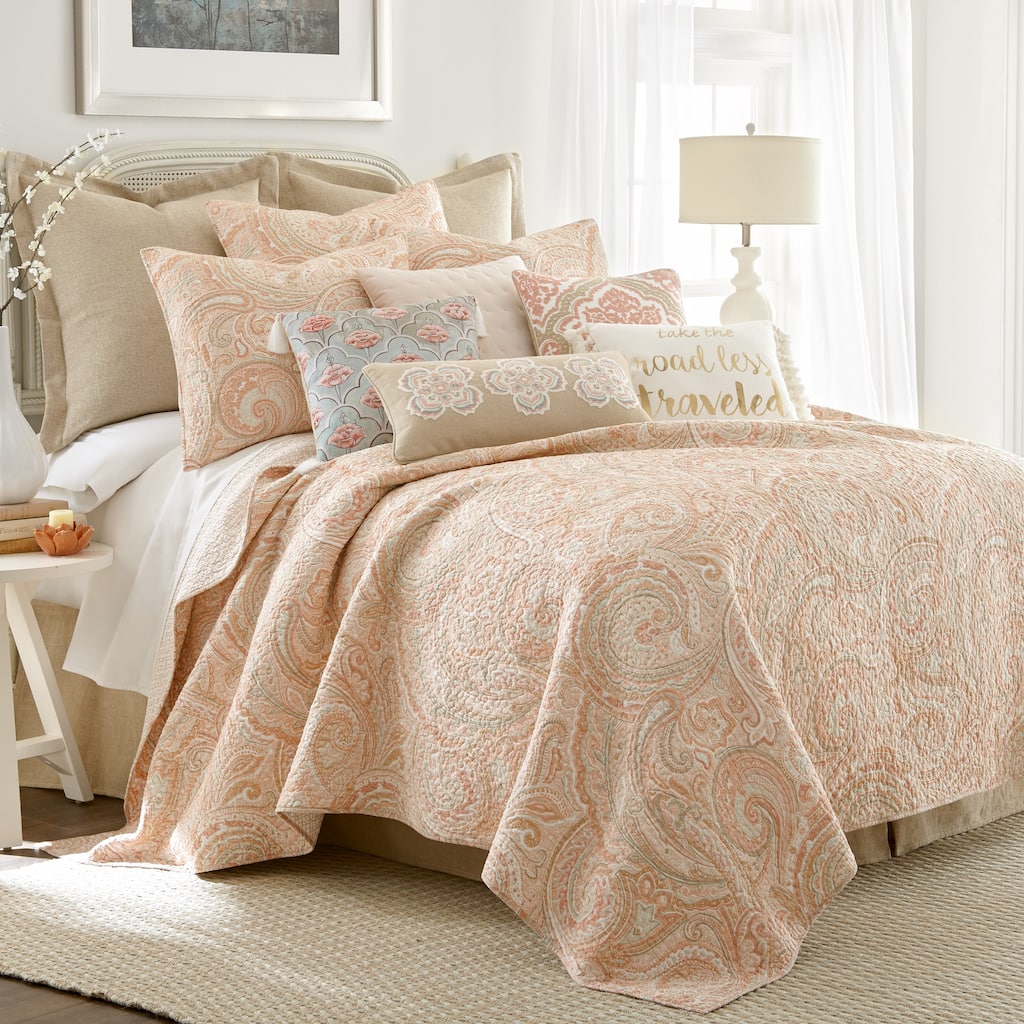 Spruce Coral Full/Queen Quilt Set - Levtex Home