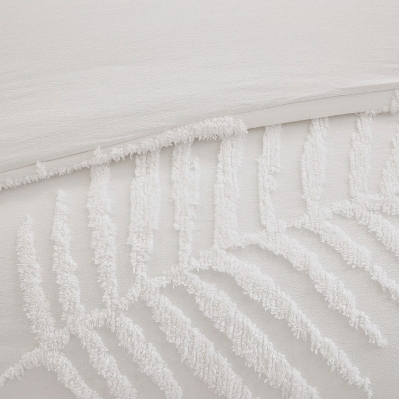 Madison Park Osanna White Tufted Cotton Chenille Palm Duvet Cover Set
