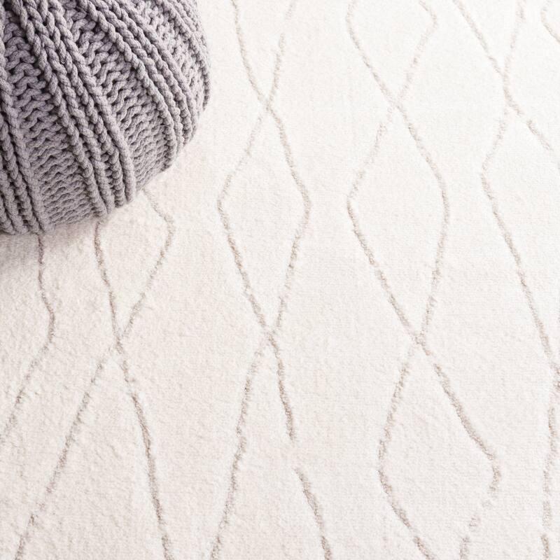 SAFAVIEH Melody Benita Moroccan Rug
